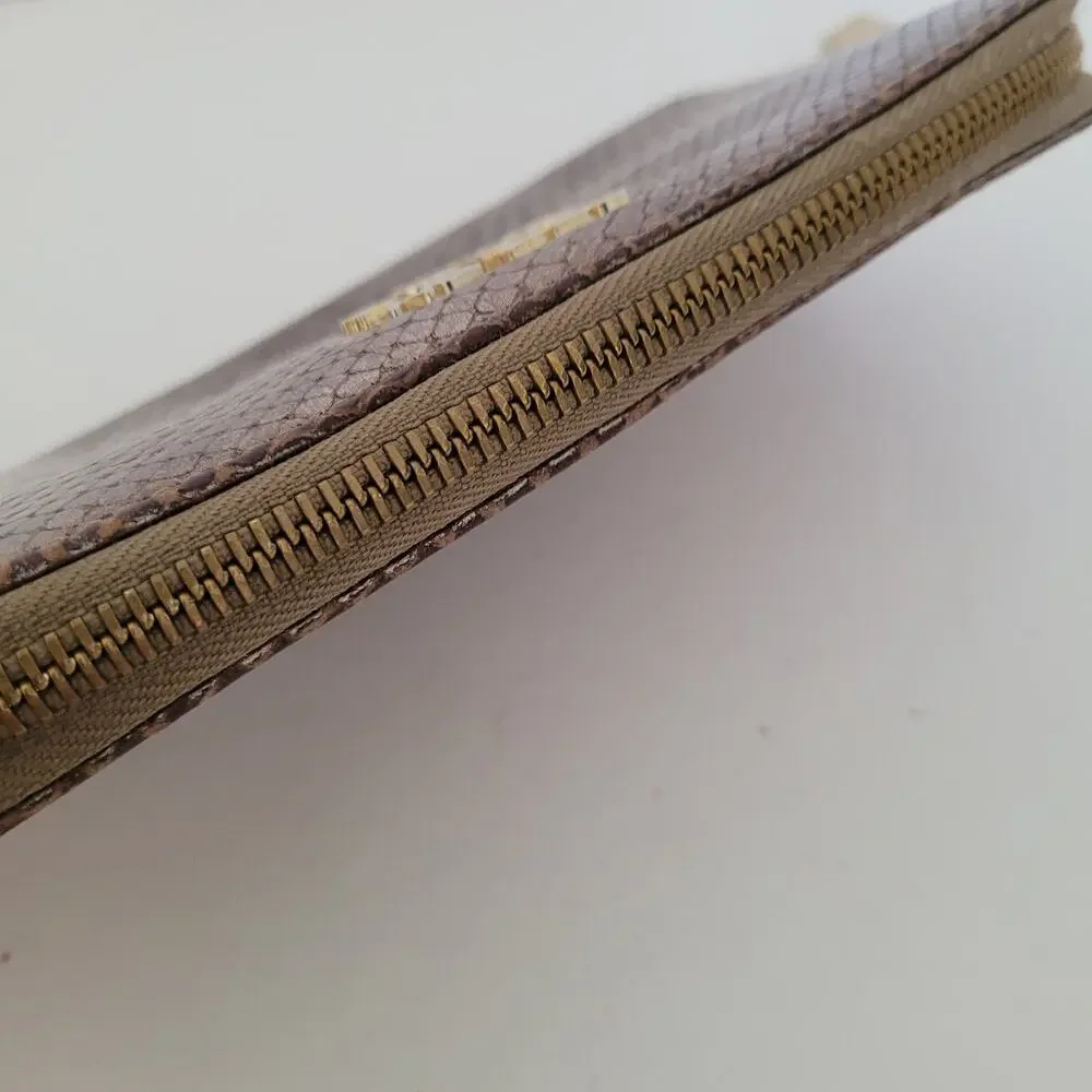 See By Chloe Leather Long Wallet Metalic Silver Zip Around‎ Designer Clutch